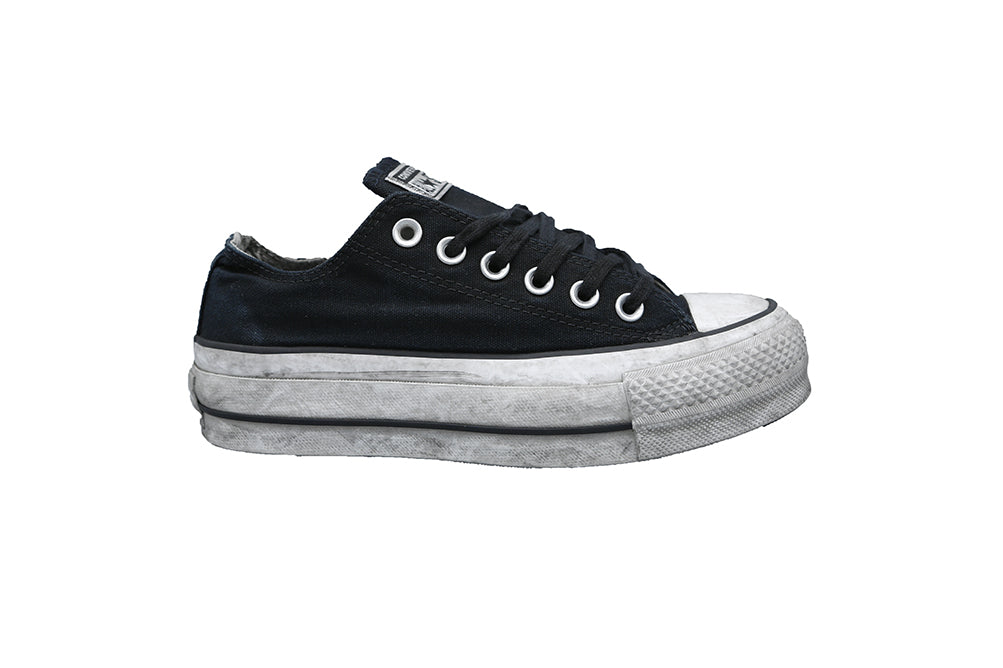 Converse deals nera bassa